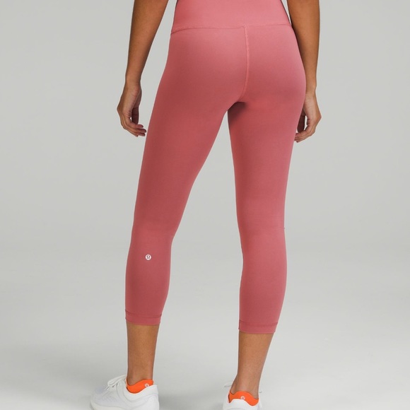 Wunder train contour fit lulu lemon leggings - Picture 3 of 8